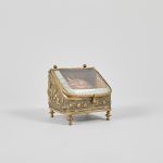 1070 6729 CLOCK STAND